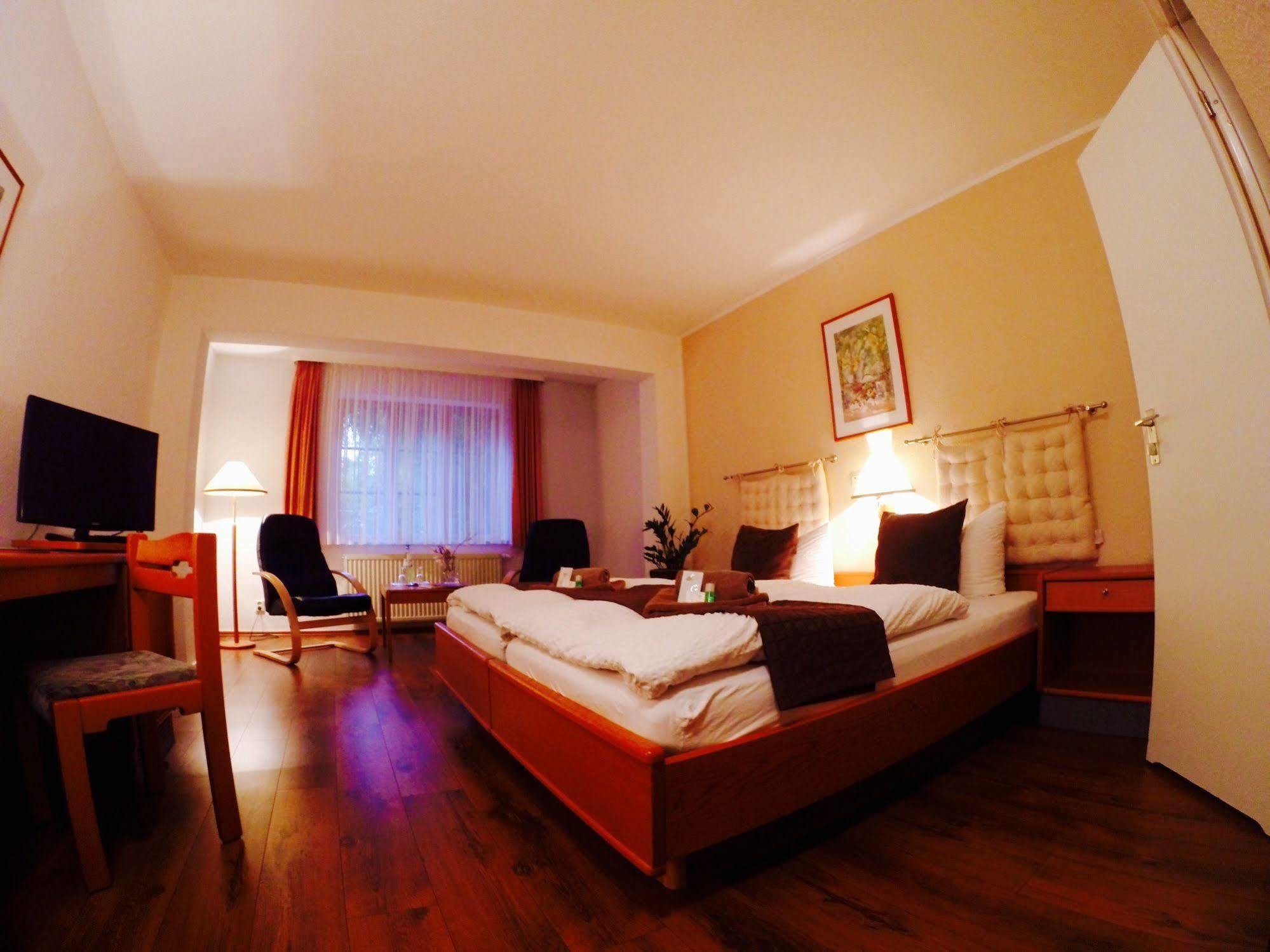 Hotel An Den Bleichen Stralsund Extérieur photo